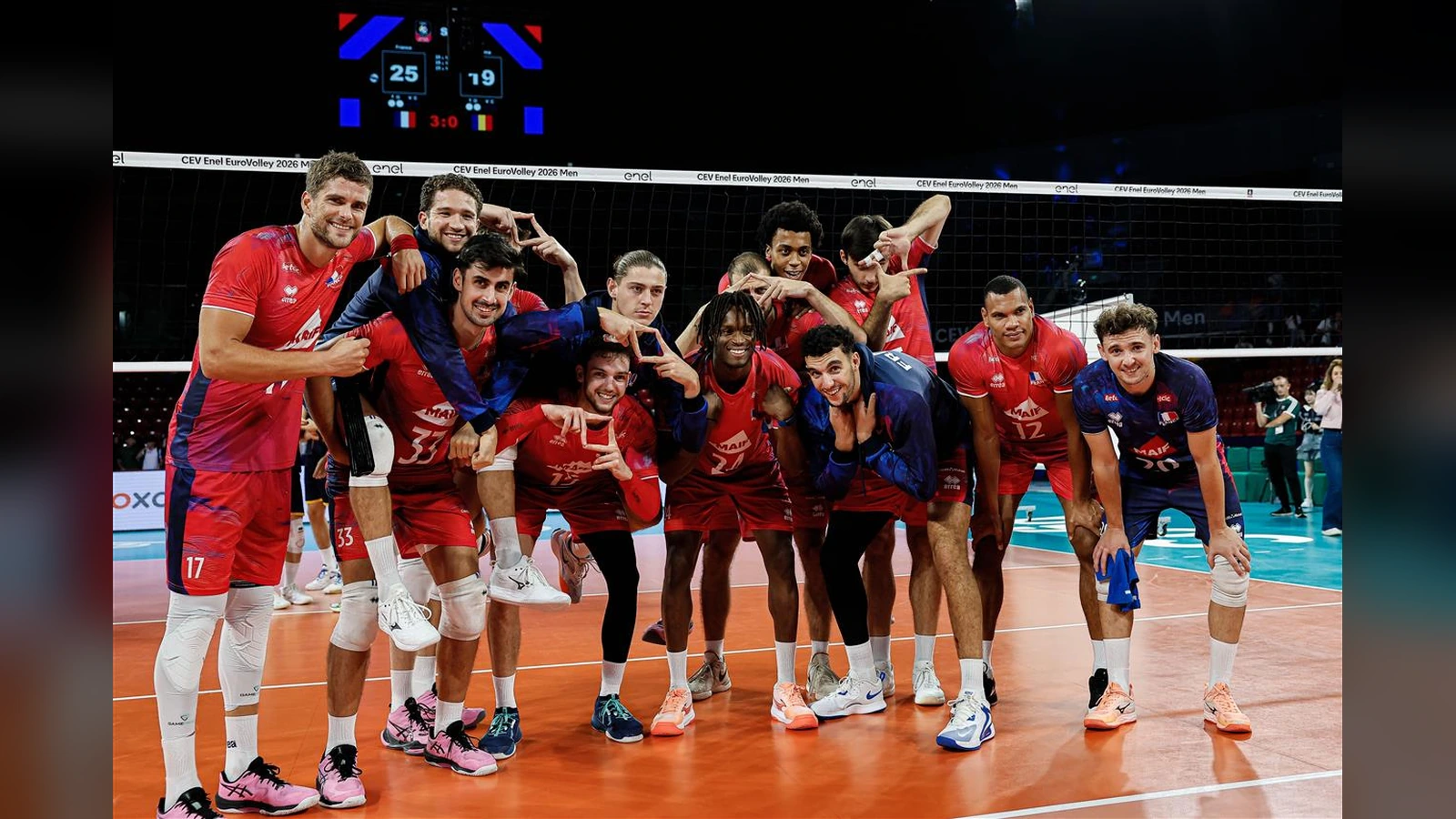 Poland volleyball players celebrate