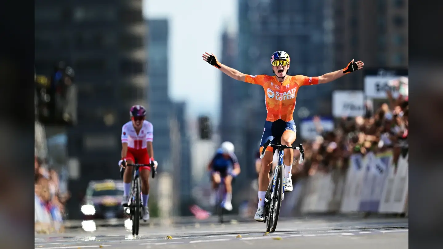 Demi Vollering wins the world road race title