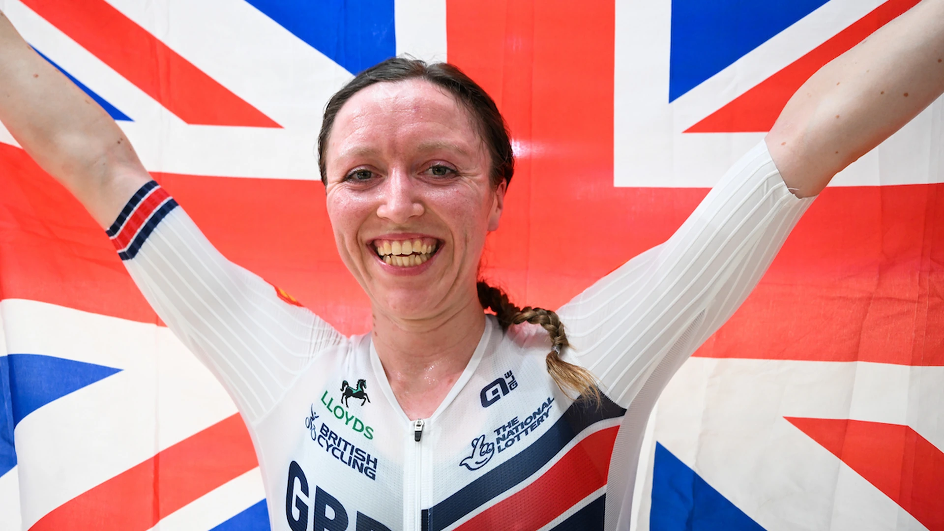 Anna Morris and Mark Stewart double Britain's gold tally in Shanghai