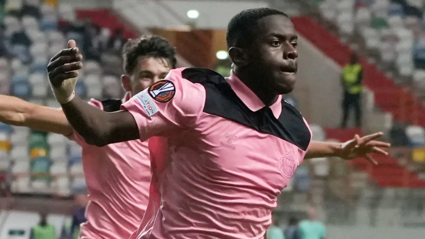 Sadiki's added-time volley gives Sunderland a 2-1 win at Torreense
