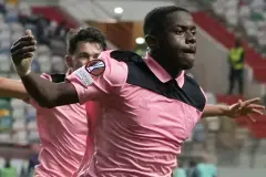 Sadiki’s added-time volley gives Sunderland a 2-1 win at Torreense