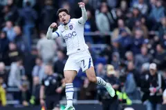 Pedro Neto’s two goals carry Chelsea past Everton without conceding