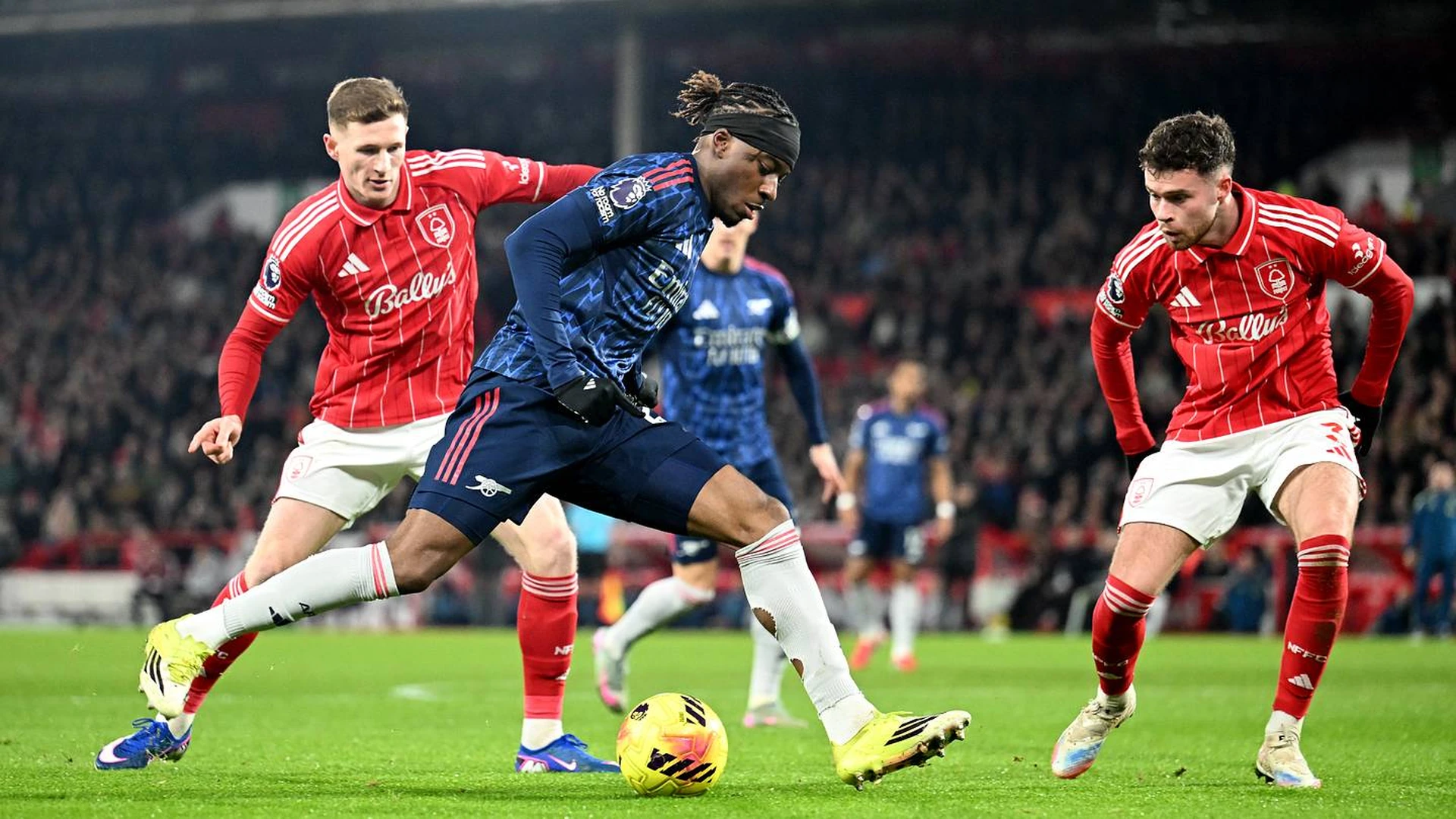 Madueke's late deflection gives Arsenal a narrow win at Nottingham Forest