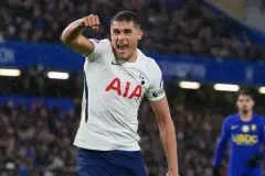 Tottenham claim historic 2-0 win at Chelsea after late own goal