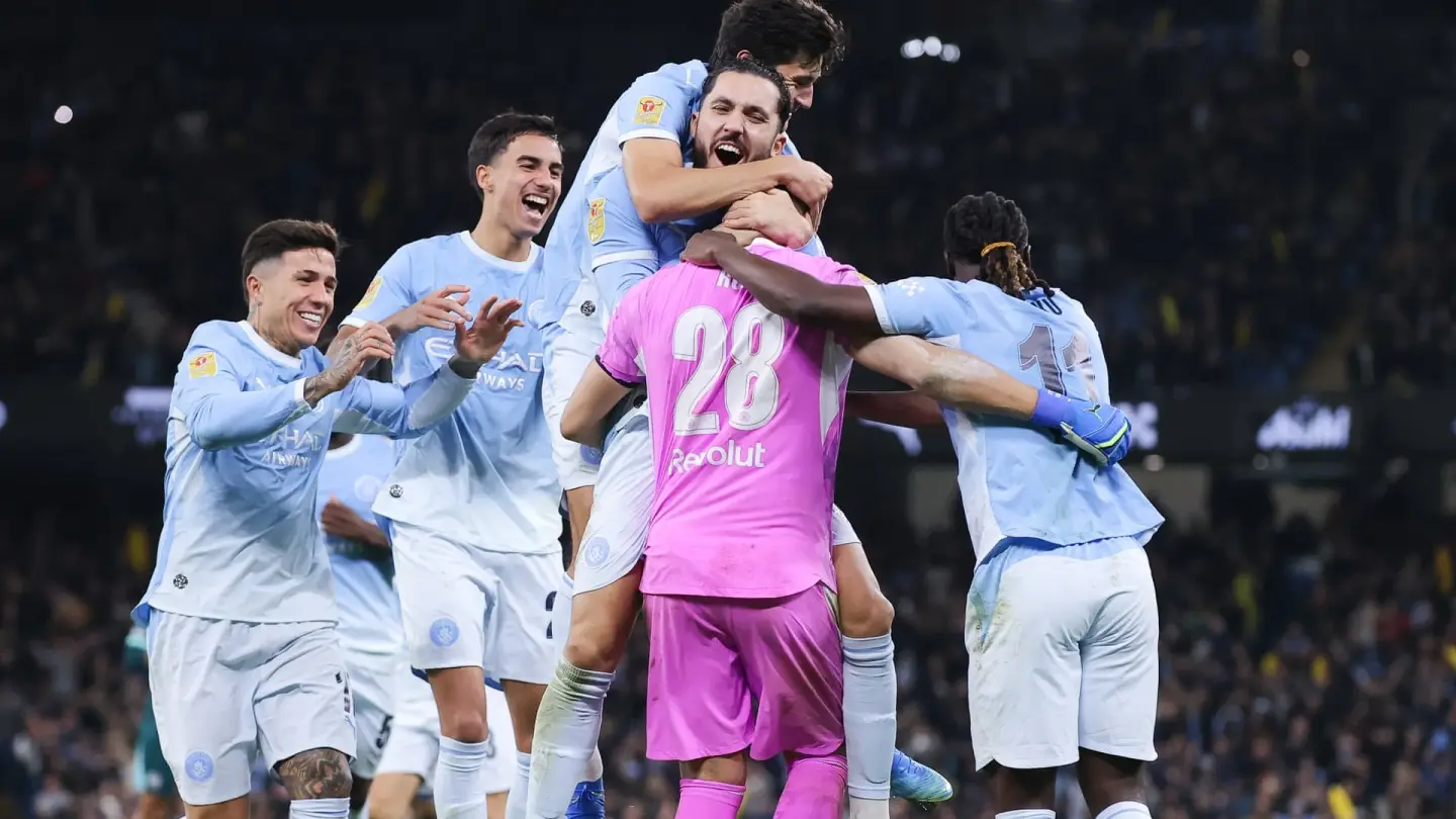 Manchester City beat Brighton 4-3 on penalties after a 2-2 draw