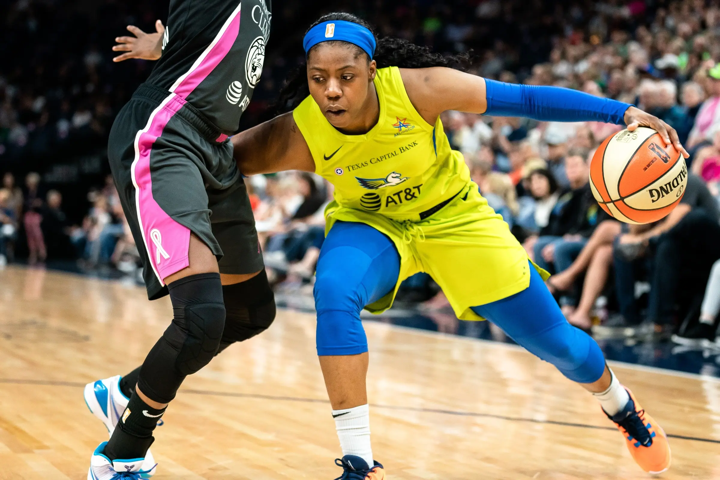 Arike Ogunbowale on court during professional basketball