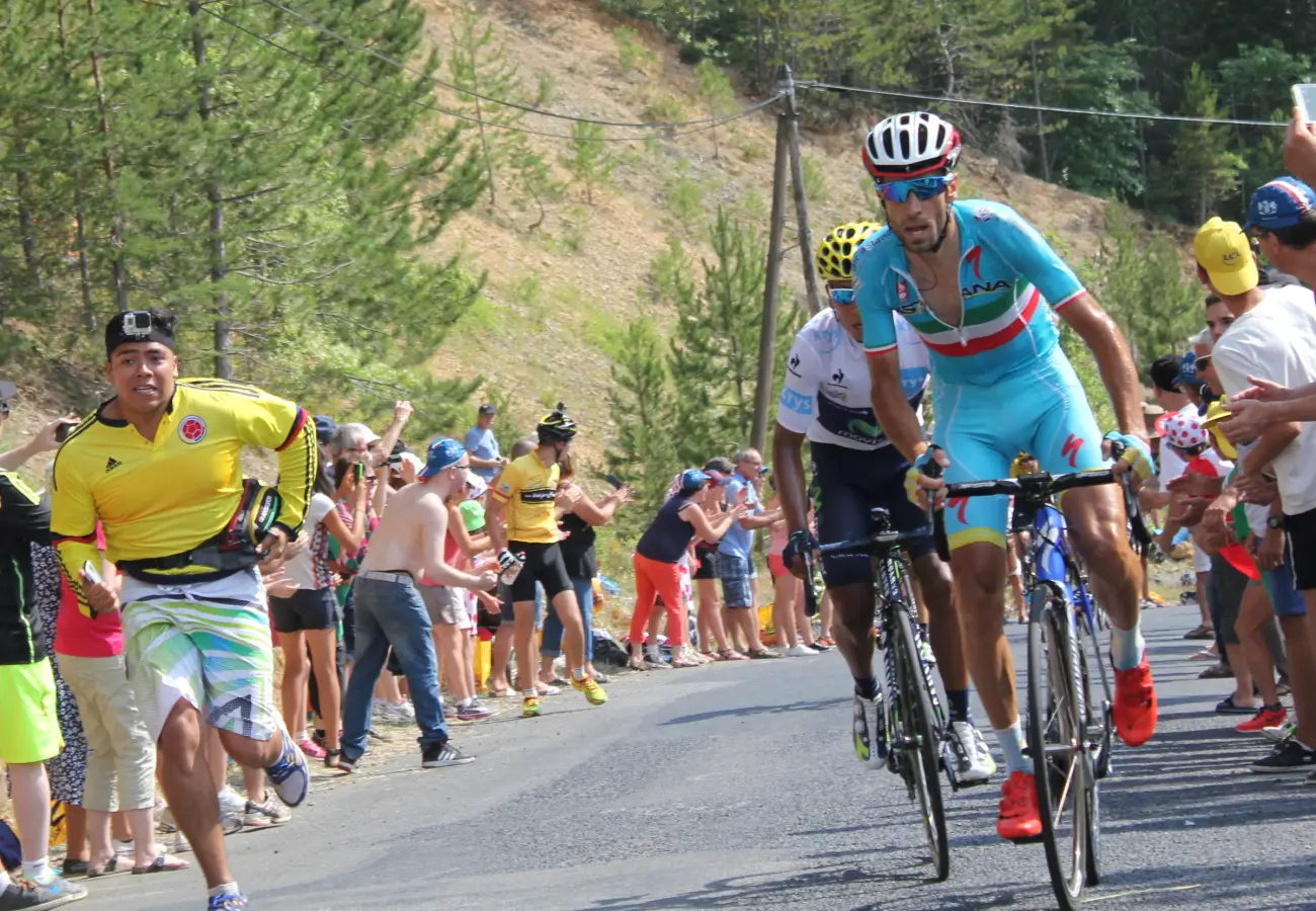 Nairo Quintana attacking with Vincenzo Nibali at the Tour de France