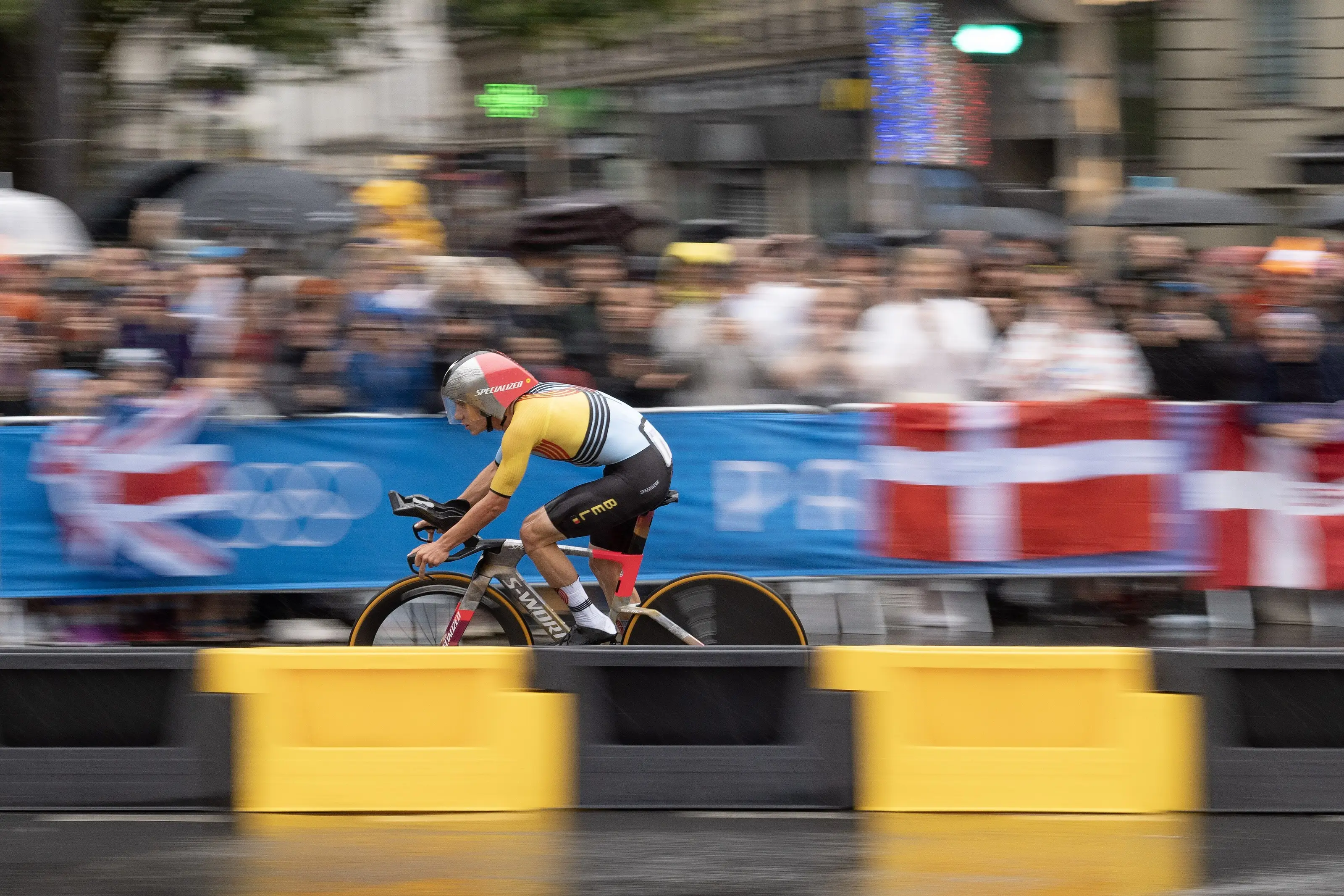 Remco Evenepoel racing for Belgium