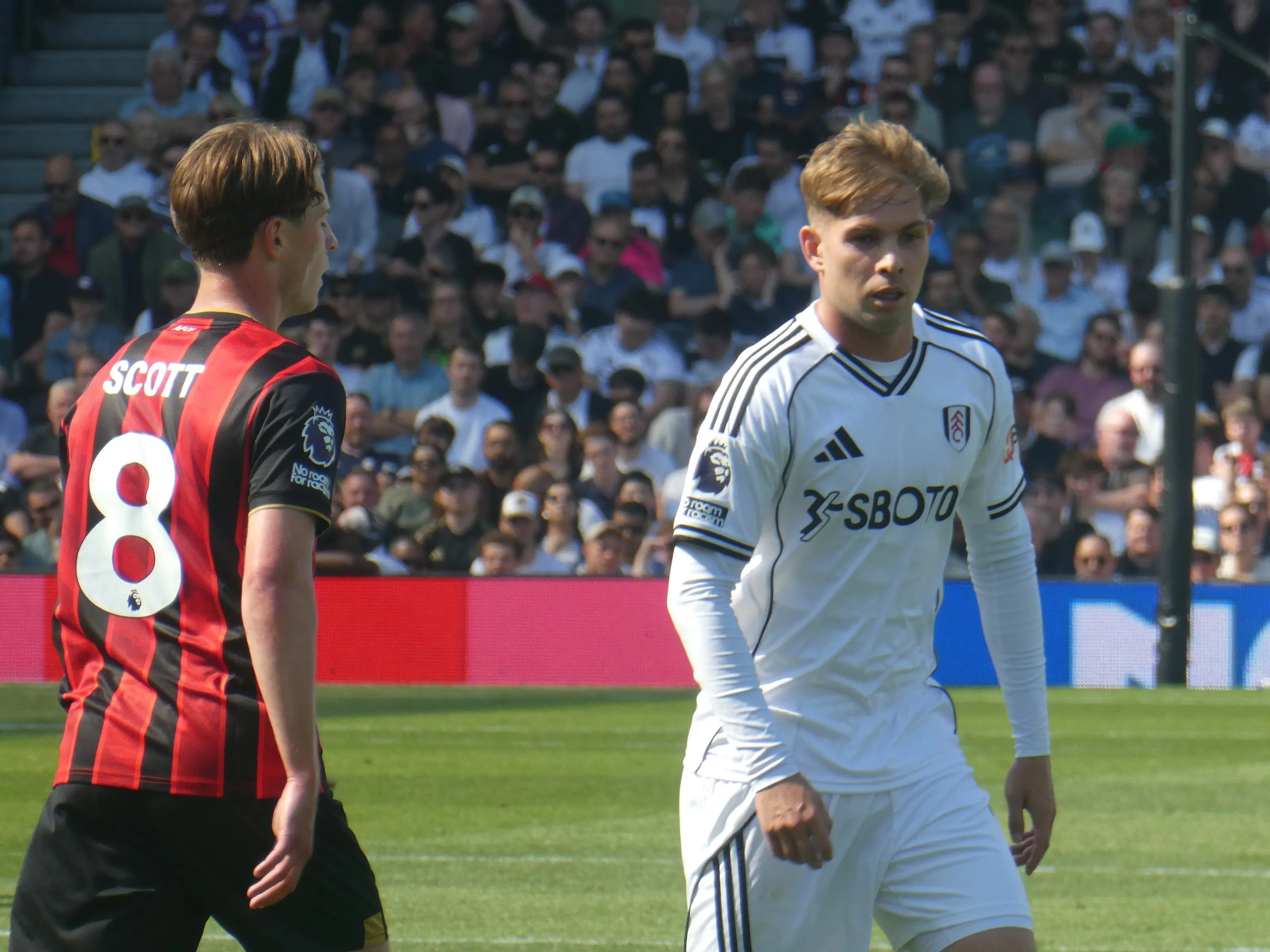 Alex Scott and Emile Smith Rowe during Bournemouth against Fulham