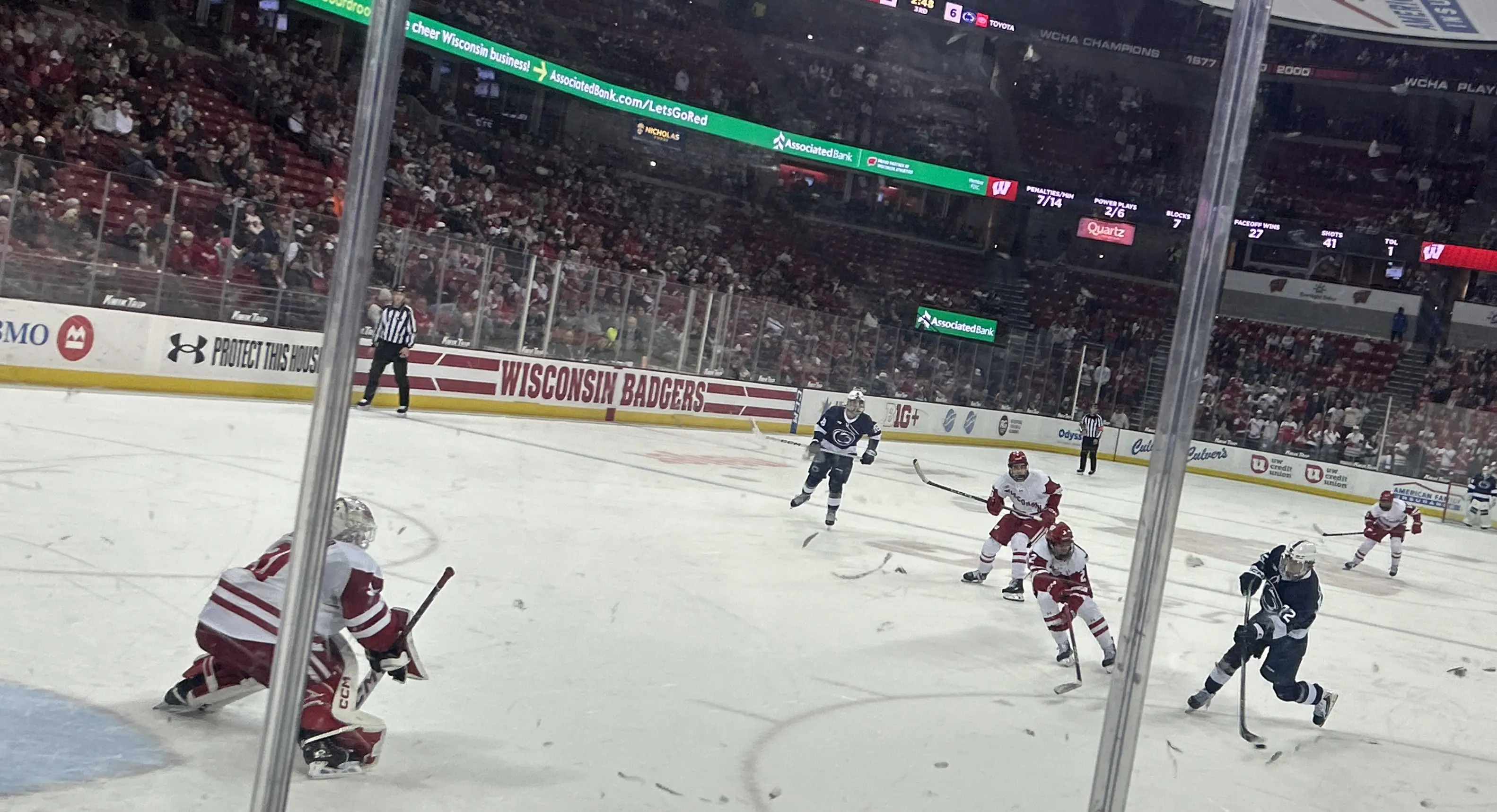 Gavin McKenna shooting for Penn State in January 2026 before his NHL debut
