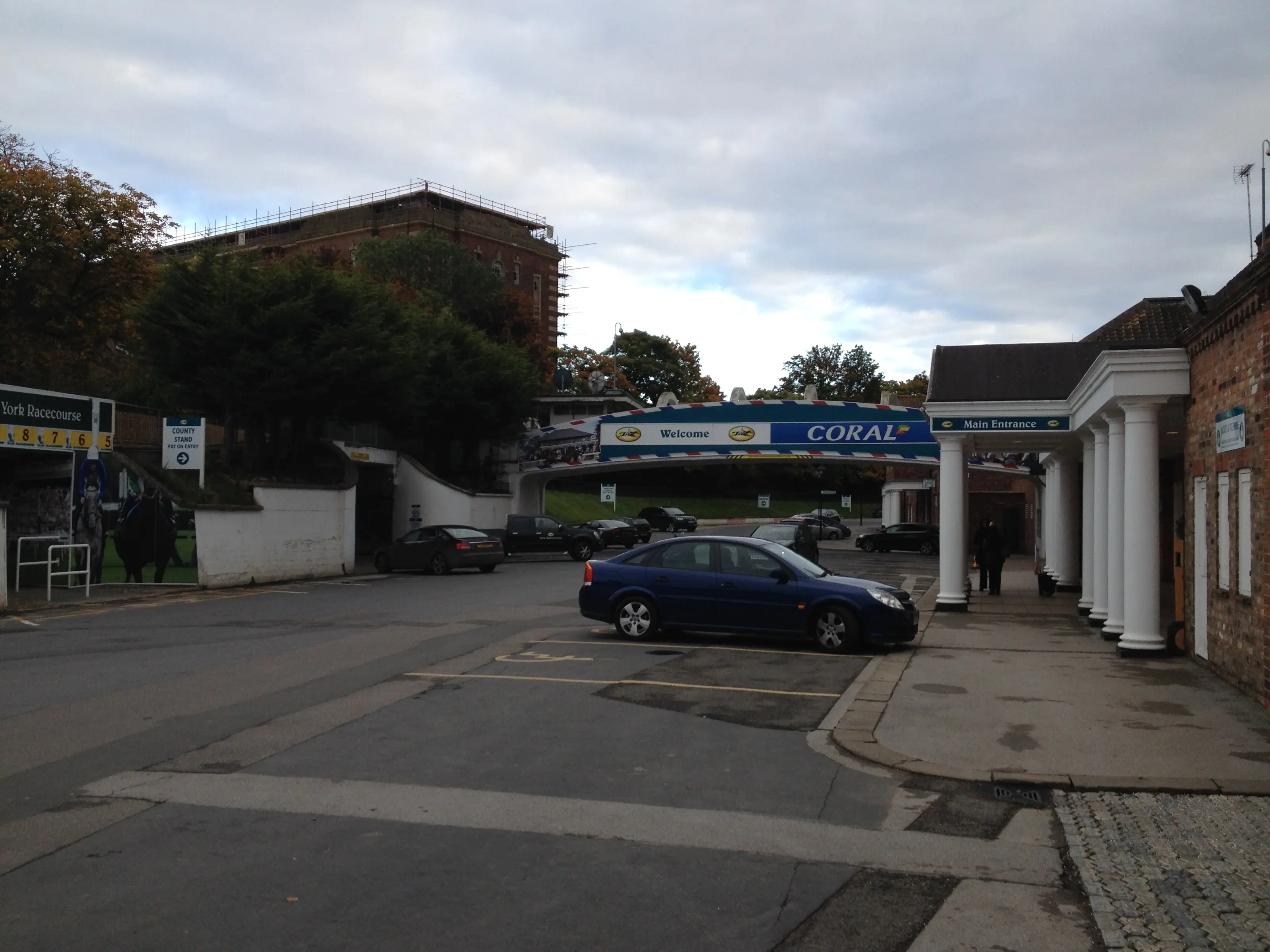 The main entrance to York Racecourse
