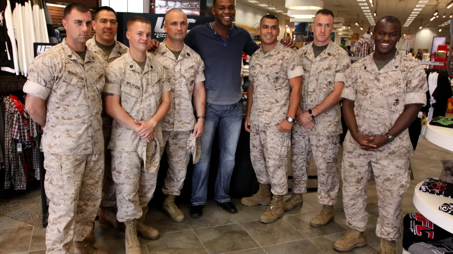 Jon Jones meeting US Marines during a 2010 visit